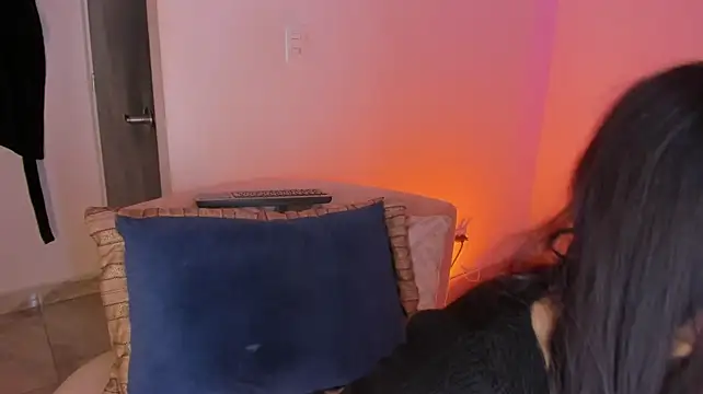 luisah_ captura de la sala en vivo en Stripchat