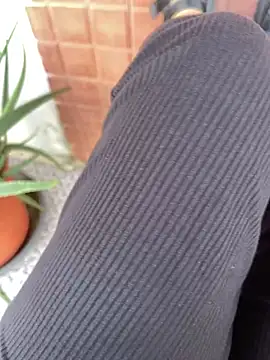 luna_14 снимок онлайн-комнаты на Stripchat