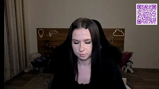 luna_noir_228 Momentaufnahme des Live-Raums auf Stripchat