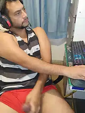 lzinrj momentopname van live room op Stripchat