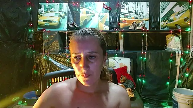 marian_bailey7 live room snapshot on Stripchat