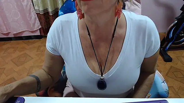 marinadenoche Momentaufnahme des Live-Raums auf Stripchat