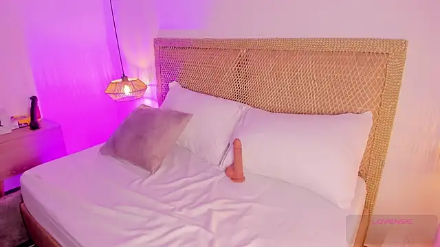 melaniejeannn_ momentopname van live room op Stripchat