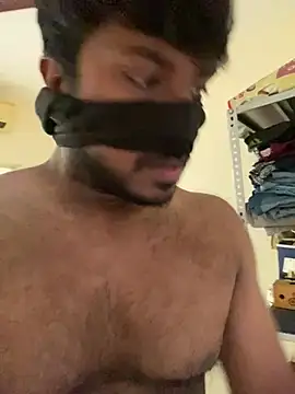 messy_couples live room snapshot on Stripchat