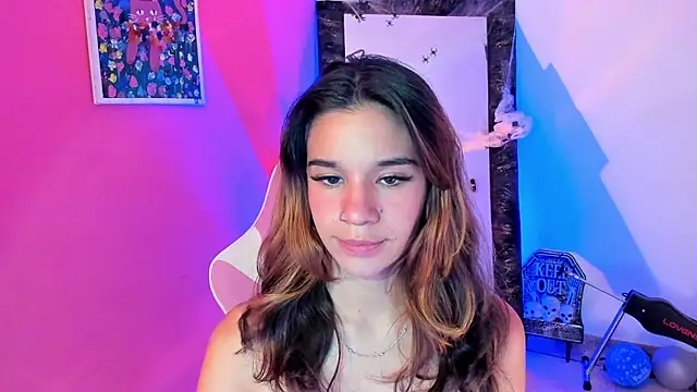 miavanetto1 снимок онлайн-комнаты на Stripchat