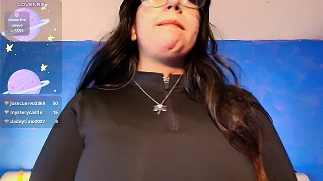 milan_sweet captura de la sala en vivo en Stripchat