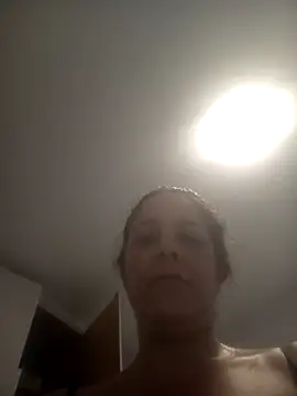 mimadinha85 momentopname van live room op Stripchat