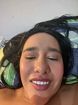 mis-violetha Momentaufnahme des Live-Raums auf Stripchat