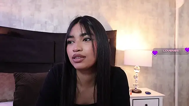 miu_roselle Momentaufnahme des Live-Raums auf Stripchat
