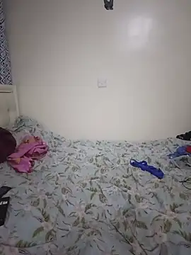 monahh Momentaufnahme des Live-Raums auf Stripchat