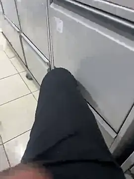 morenogatt captura da sala ao vivo na Stripchat