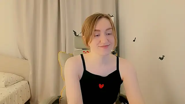mowalova Momentaufnahme des Live-Raums auf Stripchat
