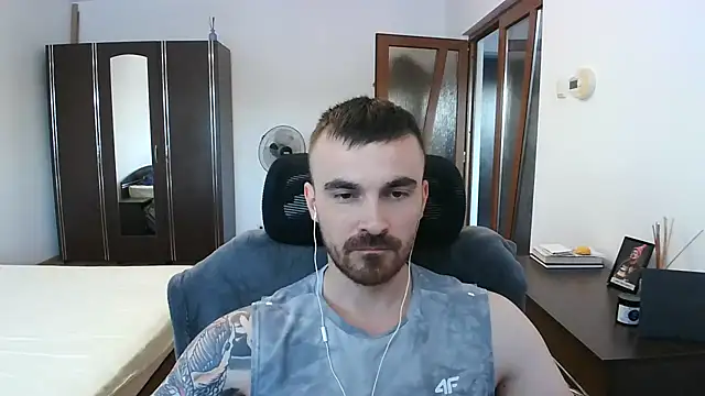 mu5clemania2 снимок онлайн-комнаты на Stripchat