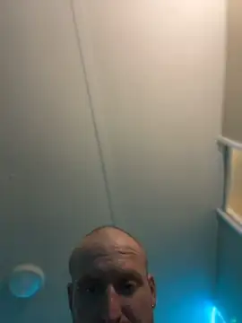 mygodisgood45 live room snapshot on Stripchat