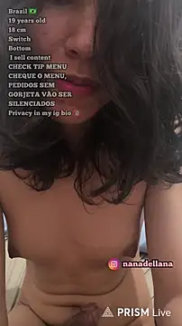 nanadellana live room snapshot on Stripchat