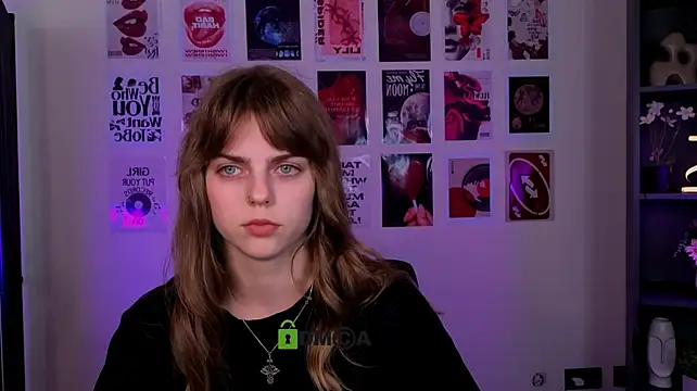 naya_may momentopname van live room op Stripchat