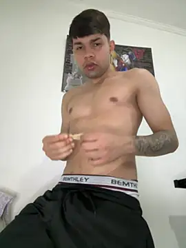 newdelight momentopname van live room op Stripchat