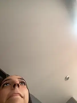 nikkydoll Momentaufnahme des Live-Raums auf Stripchat