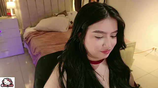 ninna_sweet снимок онлайн-комнаты на Stripchat