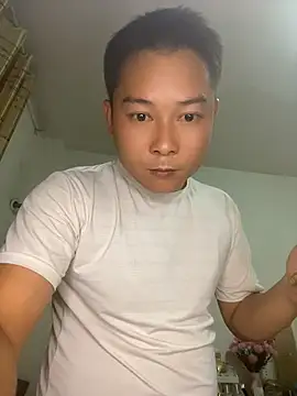 niuxige001 live room snapshot on Stripchat
