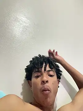 paunapolitano6767 captura de la sala en vivo en Stripchat