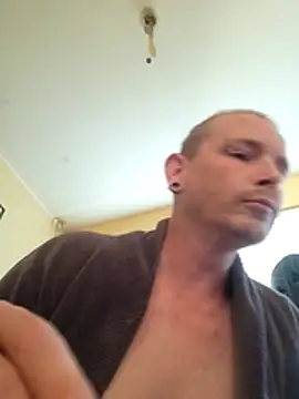 piercingpik Momentaufnahme des Live-Raums auf Stripchat