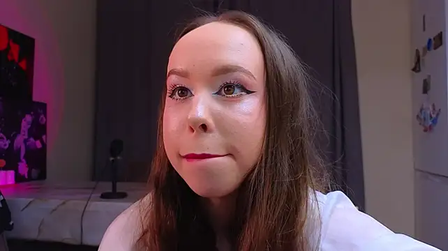 pixiAlise Momentaufnahme des Live-Raums auf Stripchat