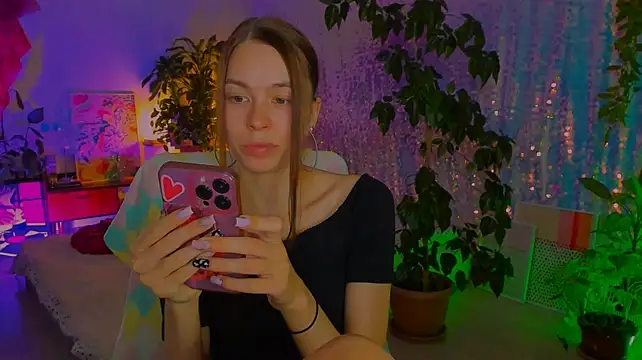 poli__ Momentaufnahme des Live-Raums auf Stripchat