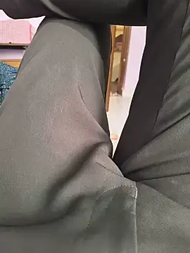 raki_jakson Momentaufnahme des Live-Raums auf Stripchat