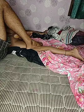 rojsor live room snapshot on Stripchat