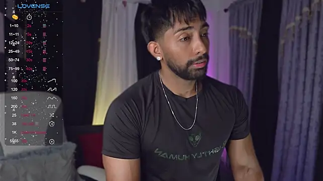 ryanboy30 momentopname van live room op Stripchat