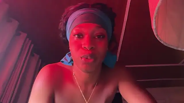 saffirebleu Momentaufnahme des Live-Raums auf Stripchat