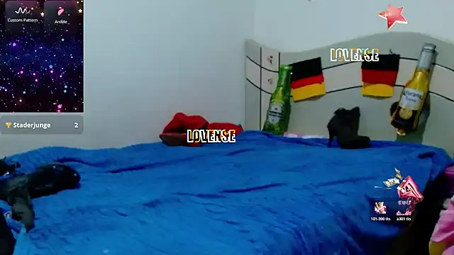 sandyquinnxx live room snapshot on Stripchat