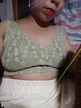 schamaki-chan992 снимок онлайн-комнаты на Stripchat