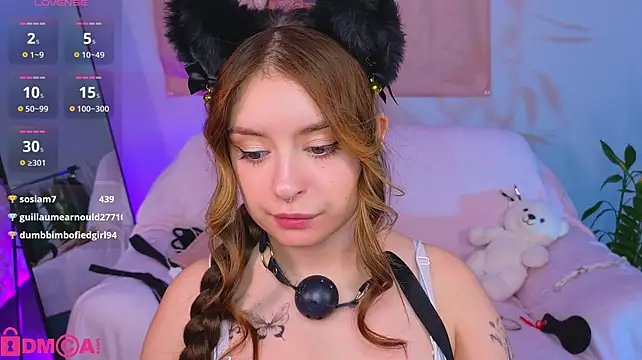 selenamils снимок онлайн-комнаты на Stripchat