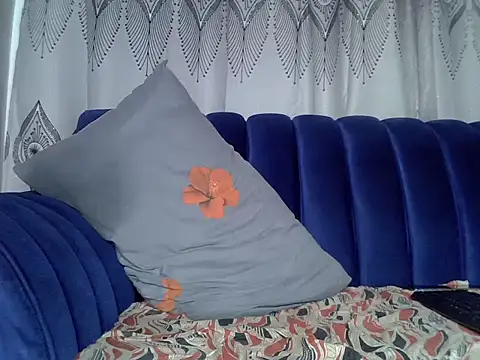 sexxyy_lips captura de la sala en vivo en Stripchat