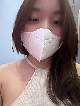 sexy-girl8386 live room snapshot on Stripchat