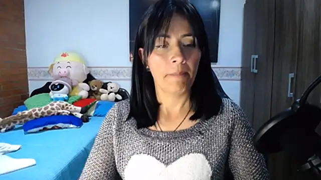 sharoon_cheerry Momentaufnahme des Live-Raums auf Stripchat