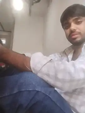 shivam4177 Momentaufnahme des Live-Raums auf Stripchat