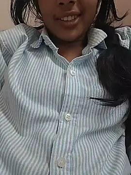 shivani_jha_ captura da sala ao vivo na Stripchat