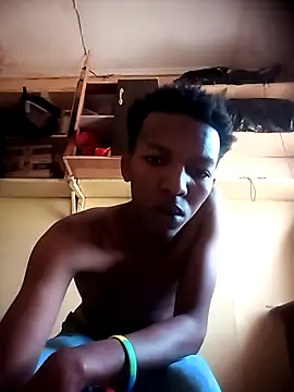 sin_nox momentopname van live room op Stripchat