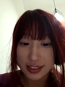skix12 live room snapshot on Stripchat