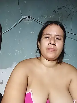 sol_miluna2 Momentaufnahme des Live-Raums auf Stripchat