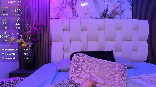sophiaa10 captura de la sala en vivo en Stripchat
