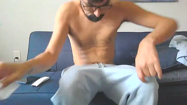 spence204011 снимок онлайн-комнаты на Stripchat