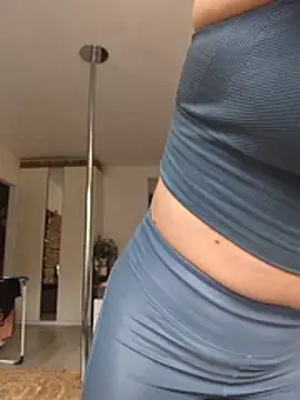 story_of_sarah снимок онлайн-комнаты на Stripchat