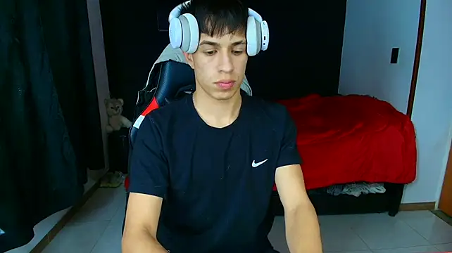 strong_jack Momentaufnahme des Live-Raums auf Stripchat