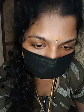 tamilsaisree captura de la sala en vivo en Stripchat