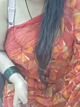 tanishabhabi777 Momentaufnahme des Live-Raums auf Stripchat