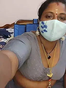 telugu_Geetha40 live room snapshot on Stripchat
